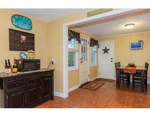 52 Ely Ave, West Springfield, MA 01089 photo 15