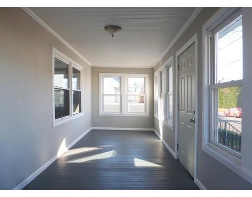 63 Lorraine St, Chicopee, MA 01013 photo 3