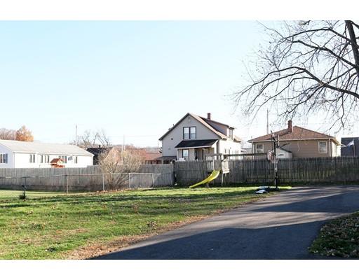 63 Lorraine St, Chicopee, MA 01013 photo 24