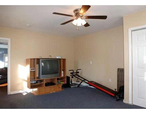 63 Lorraine St, Chicopee, MA 01013 photo 13