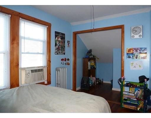 63 Lorraine St, Chicopee, MA 01013 photo 23