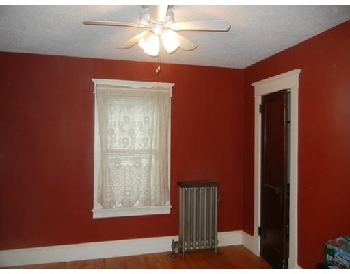 76 Roy St, Springfield, MA 01104 photo 13