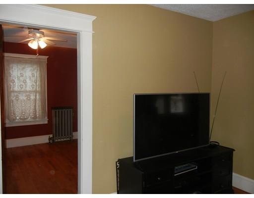 76 Roy St, Springfield, MA 01104 photo 12