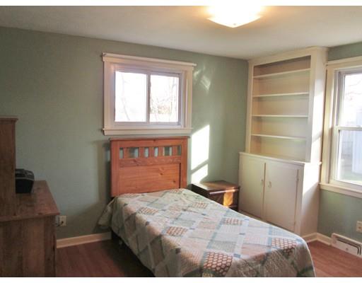 71 Loretta St, Springfield, MA 01118 photo 12