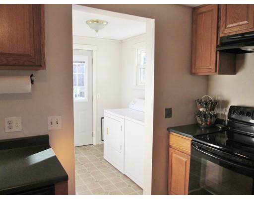 71 Loretta St, Springfield, MA 01118 photo 9