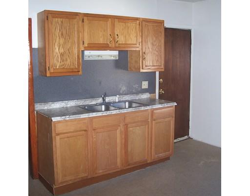 204 Leyfred Ter, Springfield, MA 01108 photo 8
