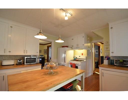 29 Riverview St, Dedham, MA 02026 photo 4