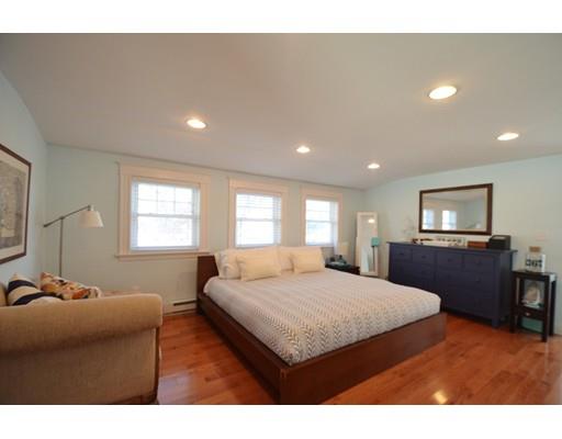 29 Riverview St, Dedham, MA 02026 photo 9