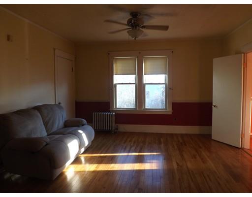 26 Dixfield Rd, Worcester, MA 01606 photo 5
