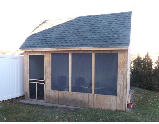26 Dixfield Rd, Worcester, MA 01606 photo 12