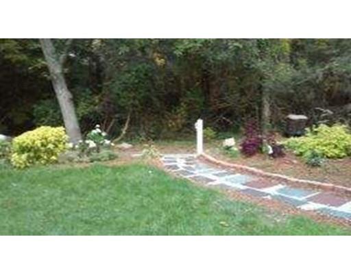 11 Olofson Dr, Bourne, MA 02532 photo 17