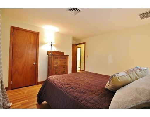 679 Pearl St, Reading, MA 01867 photo 14