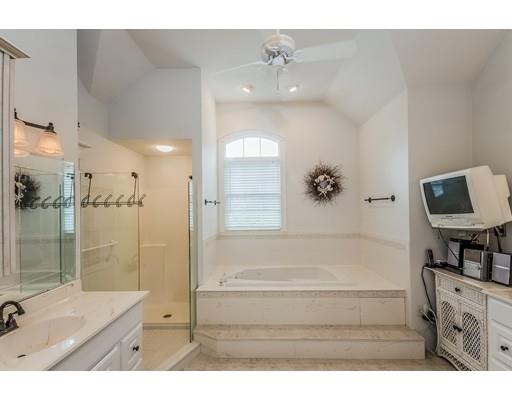 17 Meadowbrook Rd, Mashpee, MA 02649 photo 10