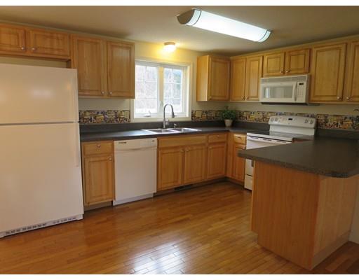 85 Belanger St #85, Palmer, MA 01069 photo 4