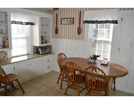 33 Gault Rd, West Wareham, MA 02576 photo 4