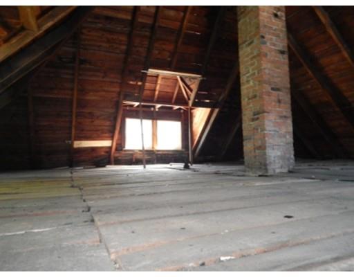 68 School St, Saugus, MA 01906 photo 11