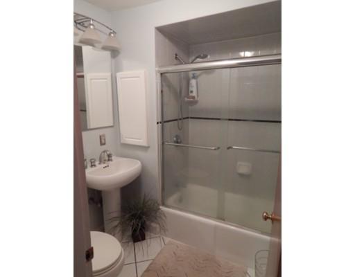 68 School St, Saugus, MA 01906 photo 9