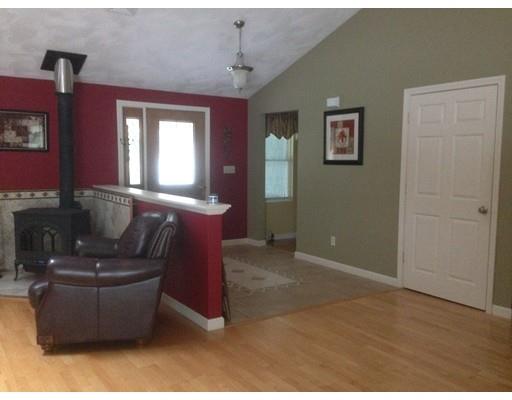 96 Elm St E, Raynham, MA 02767 photo 12