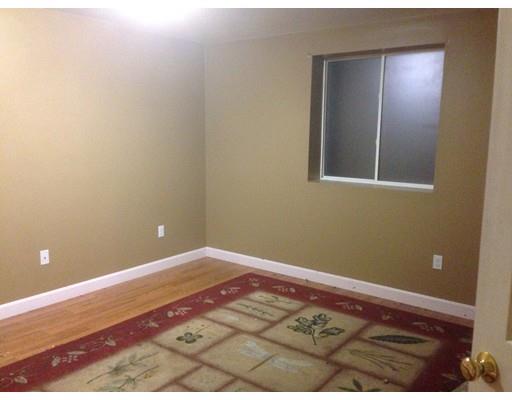 96 Elm St E, Raynham, MA 02767 photo 17