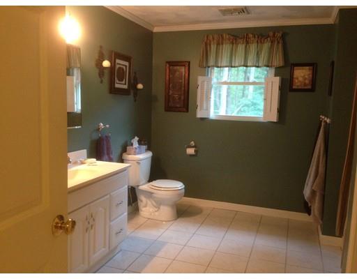 96 Elm St E, Raynham, MA 02767 photo 16