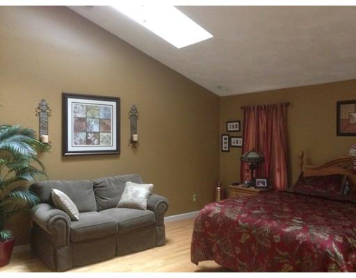 96 Elm St E, Raynham, MA 02767 photo 5