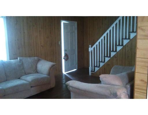 62 Burr St, Springfield, MA 01109 photo 6
