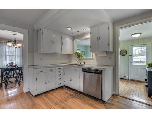 12 George St, Reading, MA 01867 photo 15