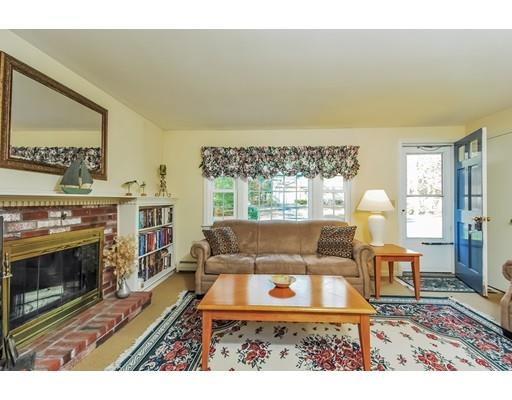 237 Mariner Cir, Cotuit, MA 02635 photo 3