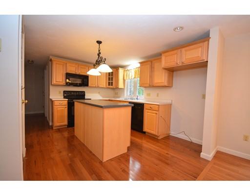 78 Whitins Rd, Sutton, MA 01590 photo 8