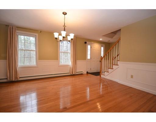 78 Whitins Rd, Sutton, MA 01590 photo 10