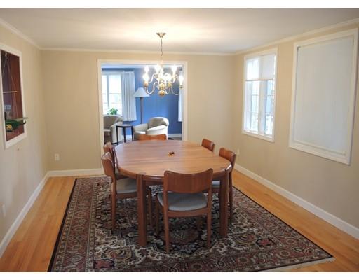 120 Laurel Dr, Needham, MA 02492 photo 4