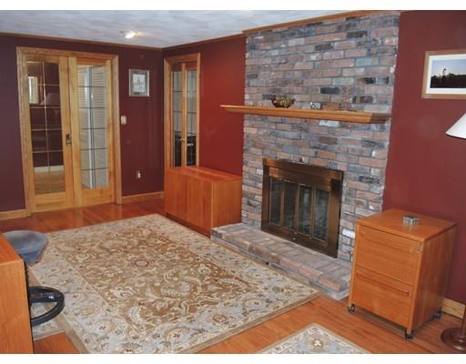 120 Laurel Dr, Needham, MA 02492 photo 11