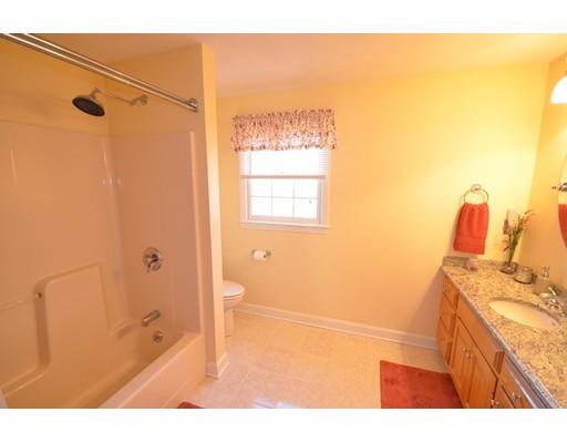 9 Jackson Cir, Franklin, MA 02038 photo 15