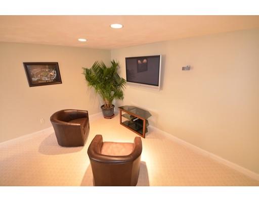 9 Jackson Cir, Franklin, MA 02038 photo 18