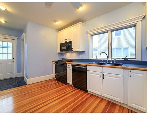 18 Sammet St, Everett, MA 02149 photo 5