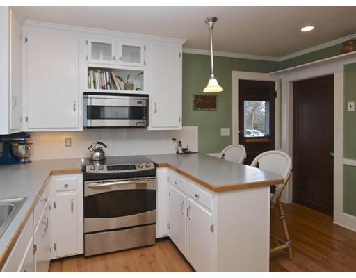 32 Oakhurst Cir, Needham, MA 02492 photo 7