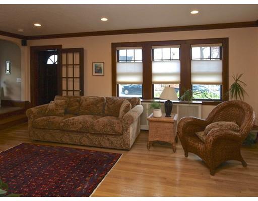 32 Oakhurst Cir, Needham, MA 02492 photo 4
