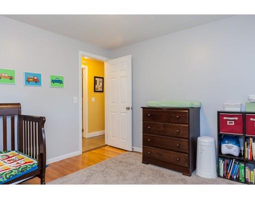 55 Glenvale St, Springfield, MA 01119 photo 15
