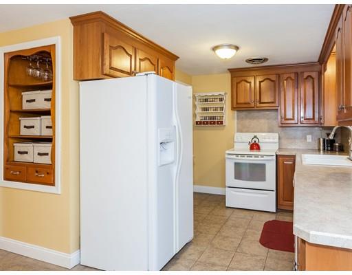 55 Glenvale St, Springfield, MA 01119 photo 11