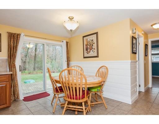 55 Glenvale St, Springfield, MA 01119 photo 10