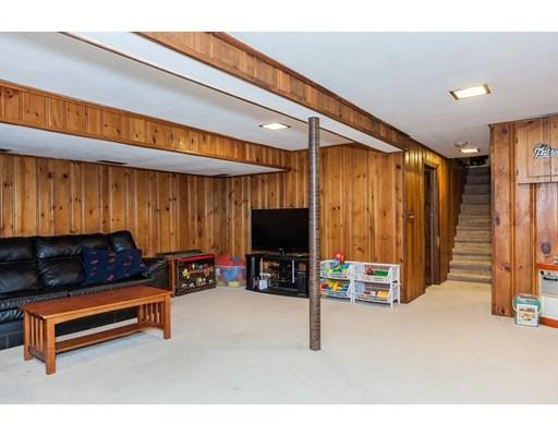 55 Glenvale St, Springfield, MA 01119 photo 24