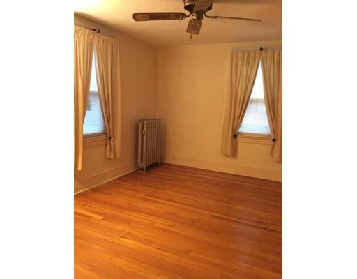 57 Dorset St, Springfield, MA 01108 photo 10