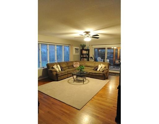 436 Mower St, Worcester, MA 01602 photo 3