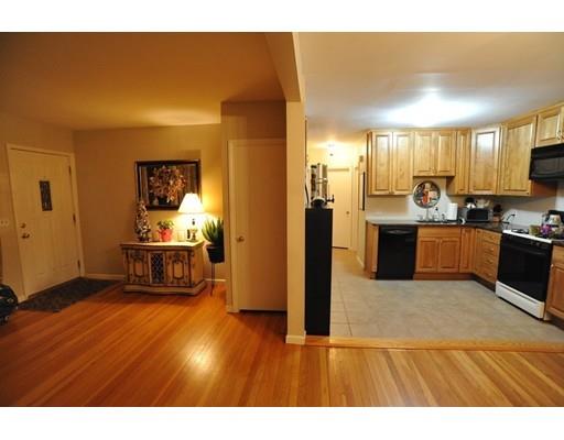 436 Mower St, Worcester, MA 01602 photo 1