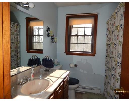 189 Silvin Rd, Chicopee, MA 01013 photo 7