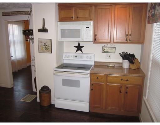 46 Shore Dr, Athol, MA 01331 photo 4