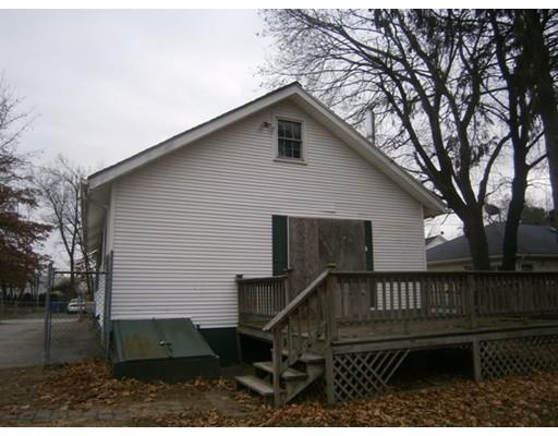 64 Joseph St, Springfield, MA 01119 photo 2