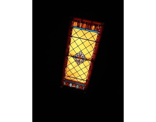187 Marion St, Springfield, MA 01109 photo 9