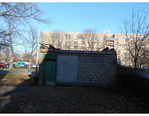 187 Marion St, Springfield, MA 01109 photo 12