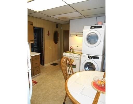 187 Marion St, Springfield, MA 01109 photo 7